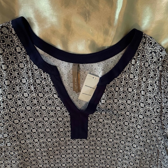 TUNIC, ¾ SLEEVE, TOP TILE BLUE & NAVY BOTTOM, SIZE 4X, V NECK, RAYON/SPANDEX, - Picture 8 of 9